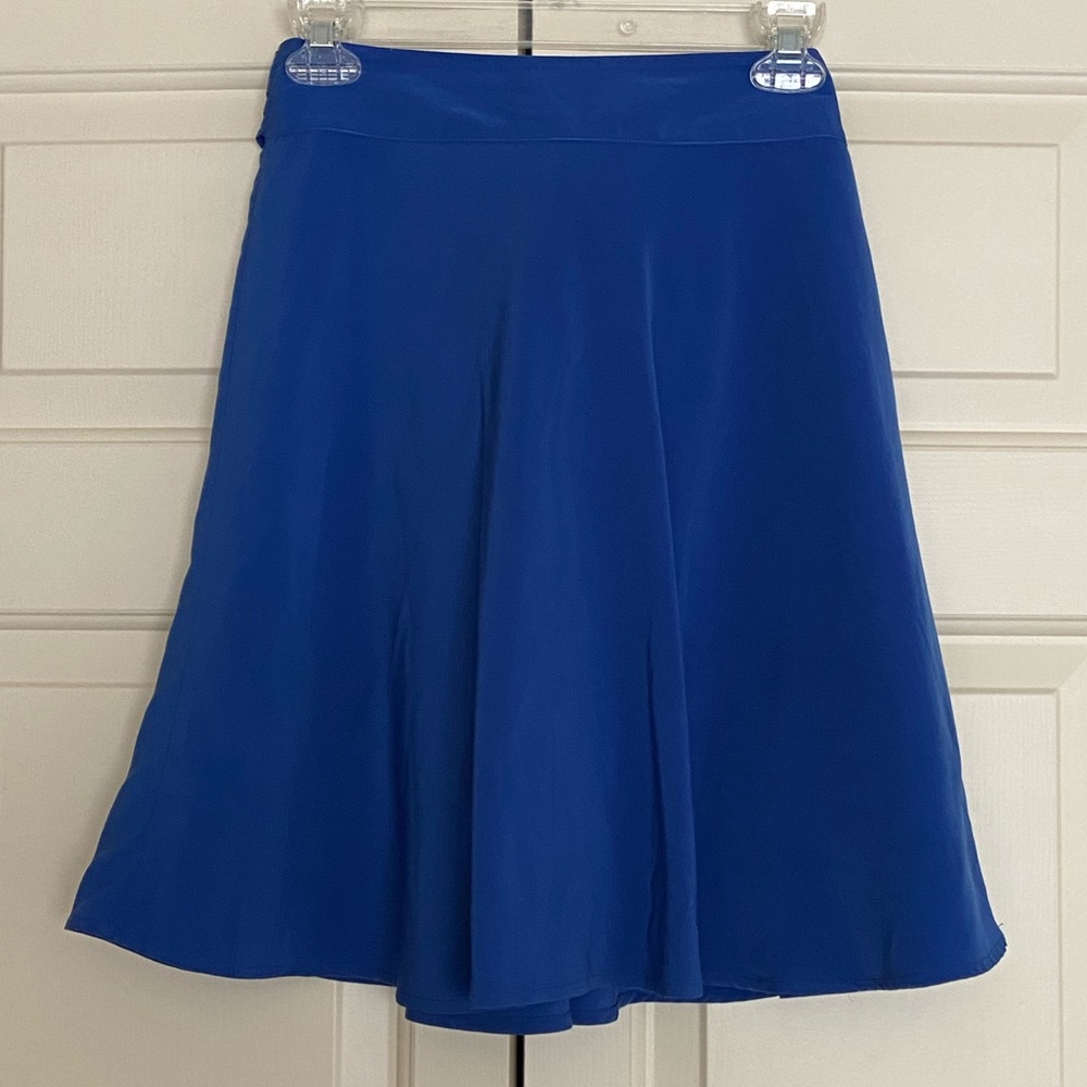 Blue silky Banana Republic skirt